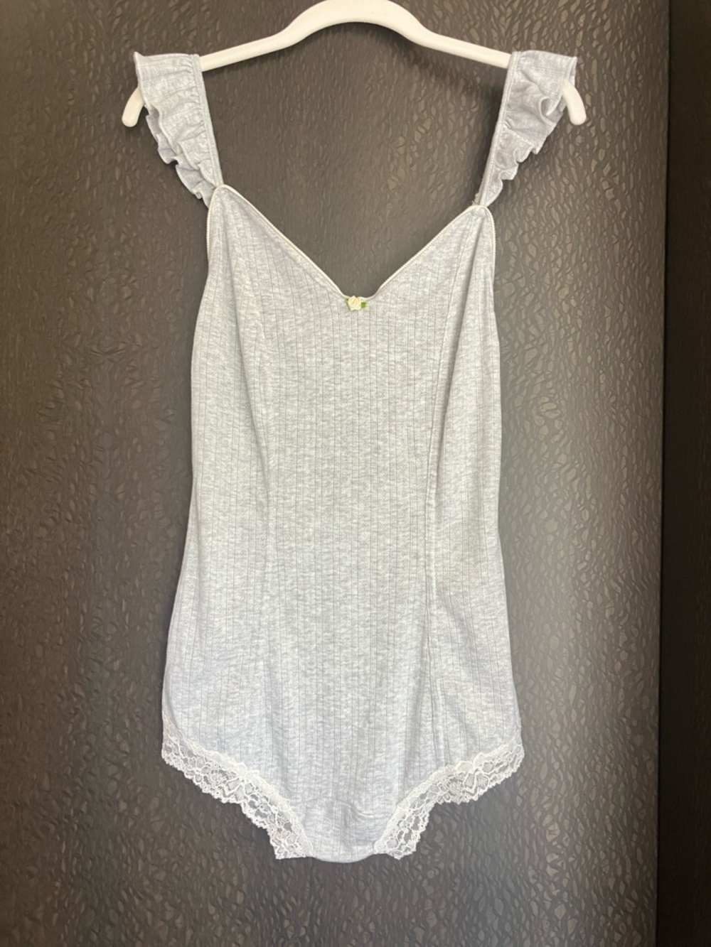 INTIMATELY by FREE PEOPLE Light Grey Ribbed Lace-Trim Chemise Bodysuit Small NWT